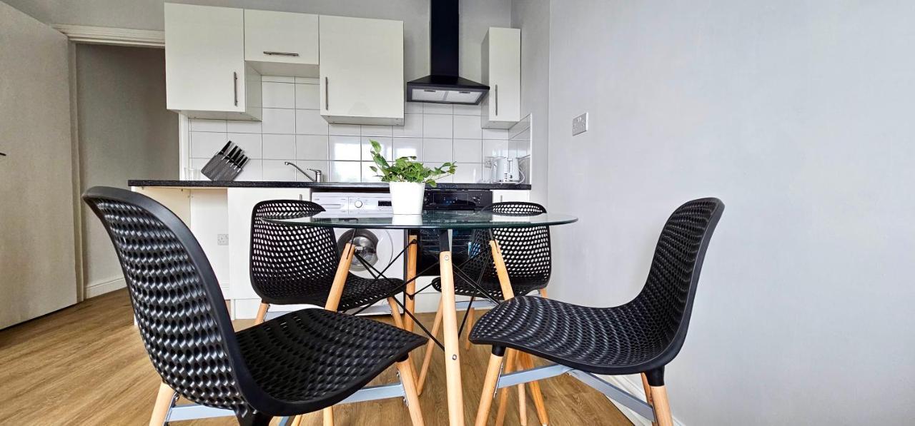 Harlequin Apartments By Switchback Stays Cardiff Extérieur photo