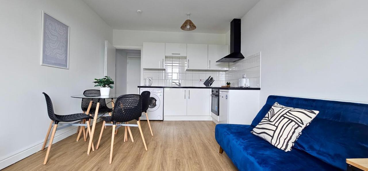 Harlequin Apartments By Switchback Stays Cardiff Extérieur photo