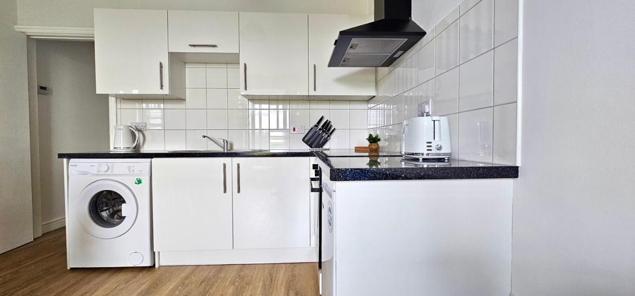 Harlequin Apartments By Switchback Stays Cardiff Extérieur photo